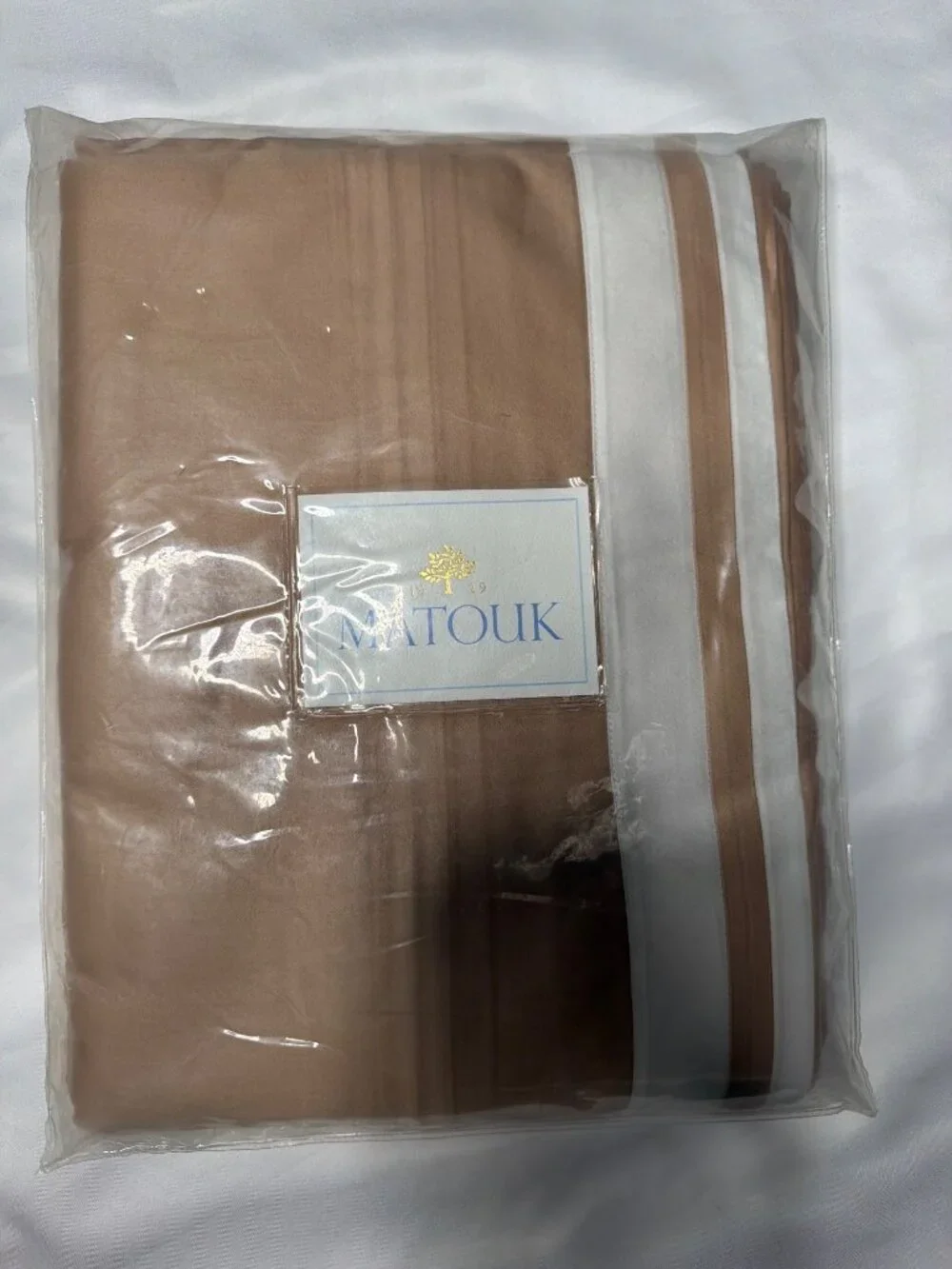 Matouk Alessandra Egyptian Cotton Duvet Cover Ambrosia /Bone Size King